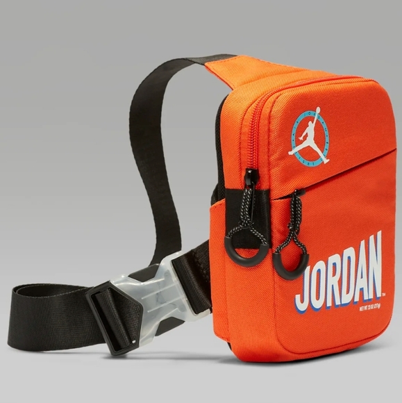 NWT Men's Jordan MVP Flight Hip Bag - Picture 4 of 11